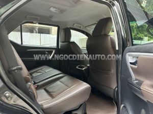 Xe Toyota Fortuner 2.4G 4x2 AT 2019