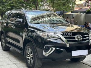 Xe Toyota Fortuner 2.4G 4x2 AT 2019