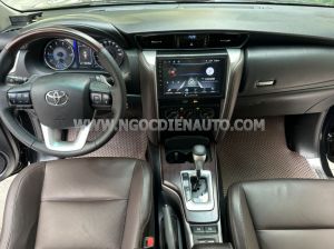 Xe Toyota Fortuner 2.4G 4x2 AT 2019