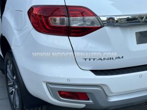 Xe Ford Everest Titanium 2.0L 4x4 AT 2019