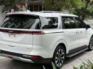 Xe Kia Carnival Signature 2.2D 2023