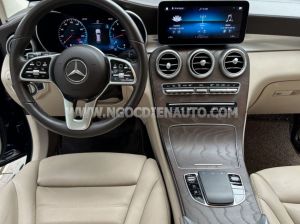 Xe Mercedes Benz GLC 200 4Matic 2020